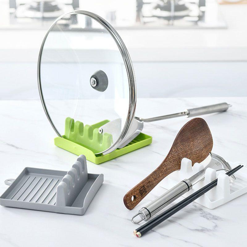 Pot cover/spoon holder  Image
